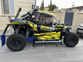 CAN-AM MAVERICK X3 SSV 